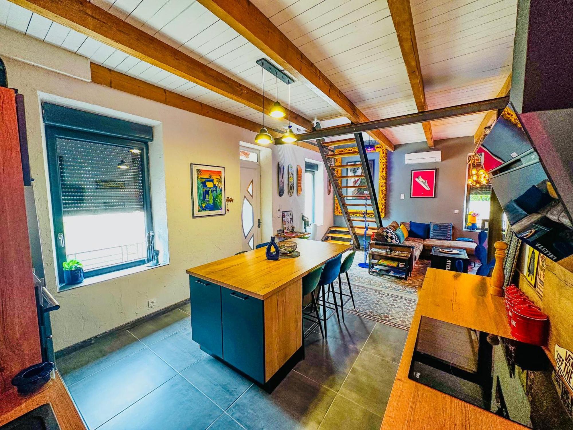 Loft Modern Avec Jardin Piscine Et Pool House Villa Lavalette Exterior photo